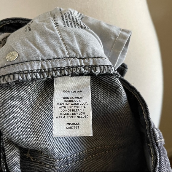 BP Nordstrom Ankle Mom Jeans Size 29 Black Ripped High Waist Frayed Hem Size 29 - Picture 5 of 8